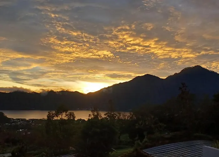 The Jungle Sunrise Private And Jacuzzi Kubupenlokan