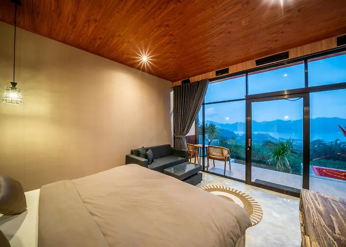 The Jungle Sunrise Private And Jacuzzi